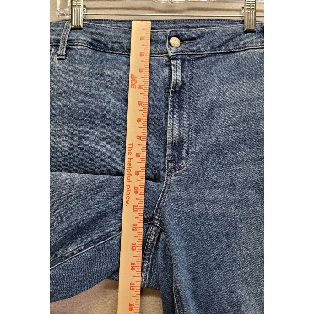 Old Navy High Rise Wow Straight Jeans Women's Size 22 Blue‎ Denim